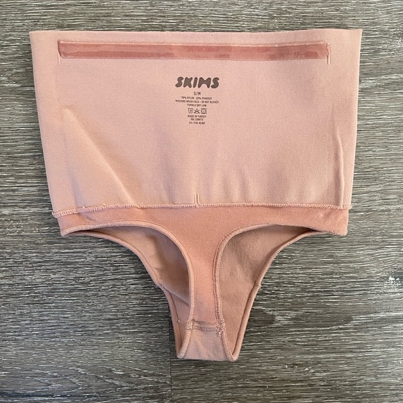 Skim High-Waisted Pink Bodysuit - Picture 3 of 4